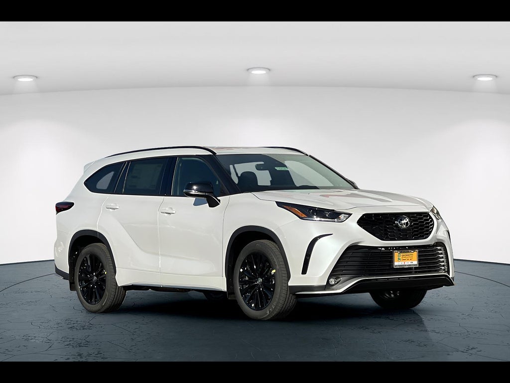 2026 Toyota Highlander XSE