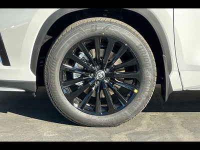 2026 Toyota Highlander XSE