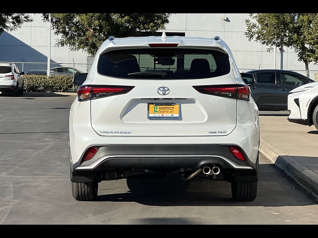 2026 Toyota Highlander XSE