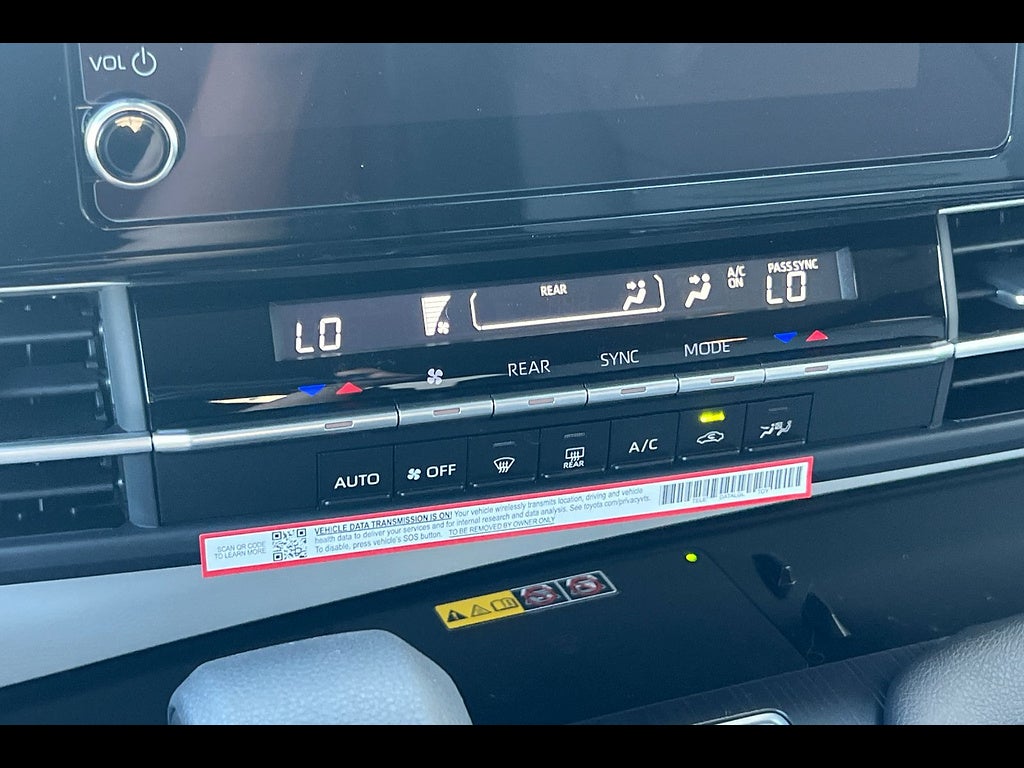2026 Toyota Sienna LE