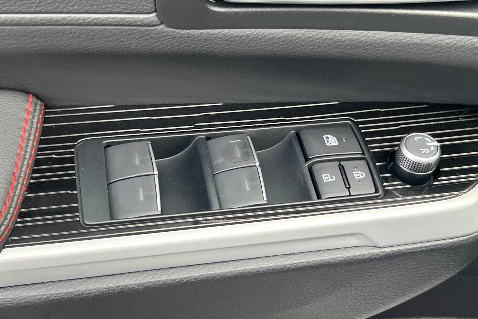 2026 Toyota Sienna XSE 7 Passenger