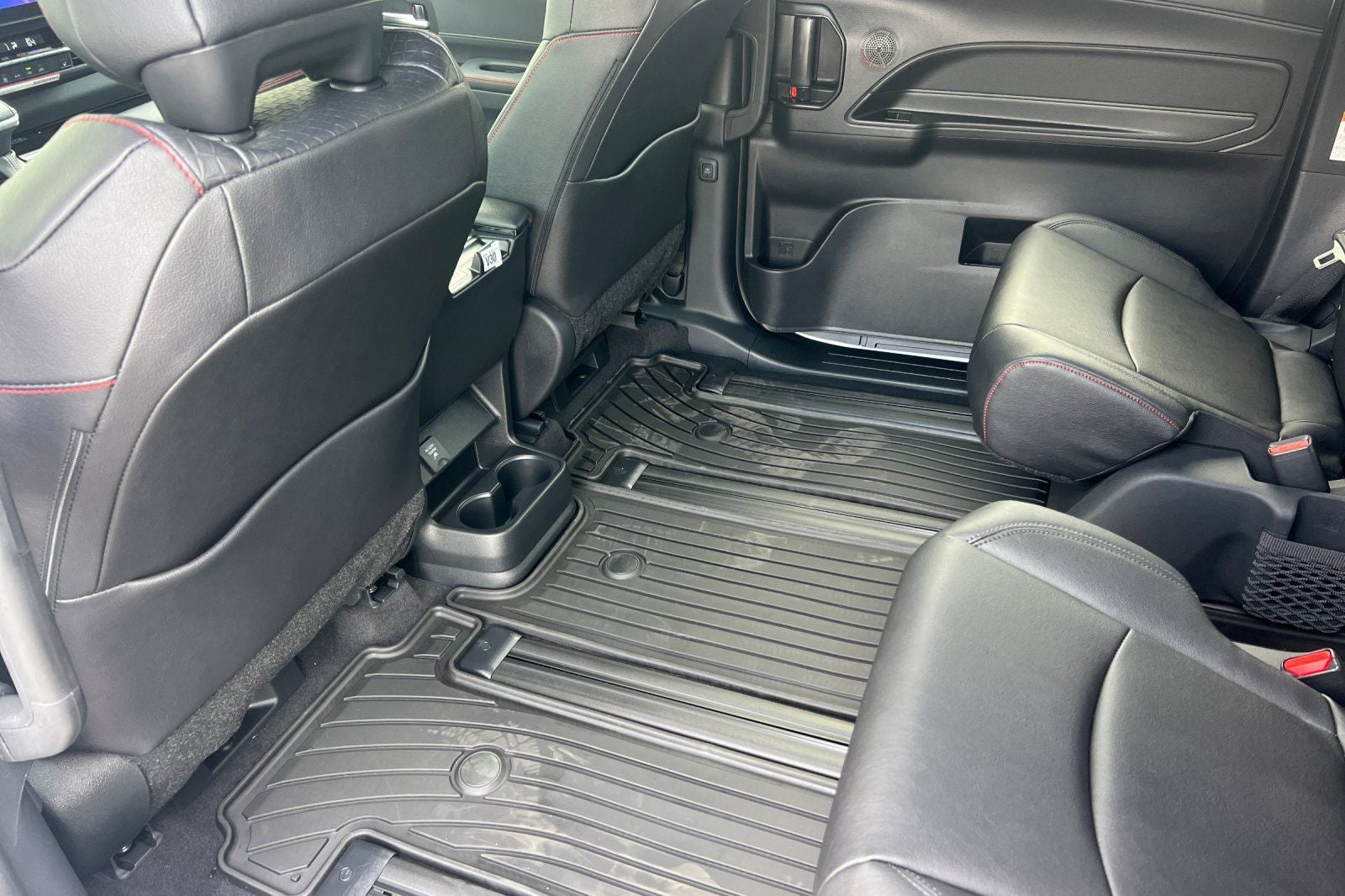 2026 Toyota Sienna XSE 7 Passenger