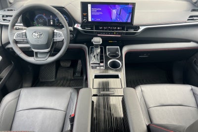 2026 Toyota Sienna XSE 7 Passenger