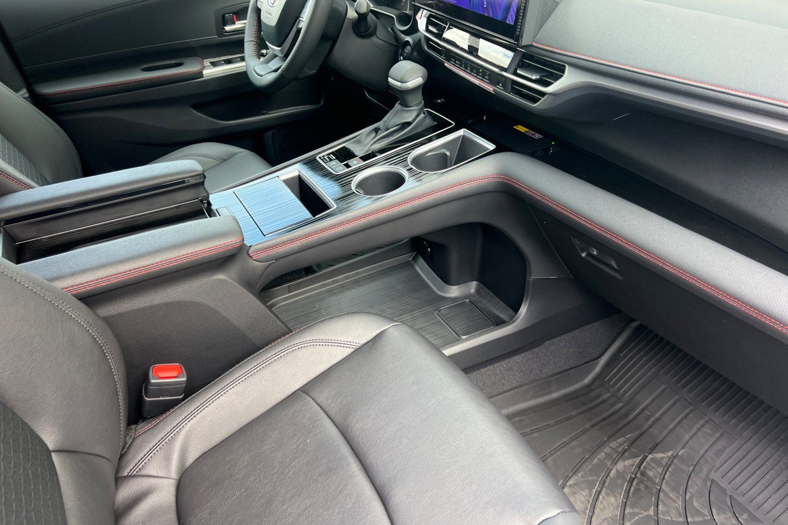 2026 Toyota Sienna XSE 7 Passenger