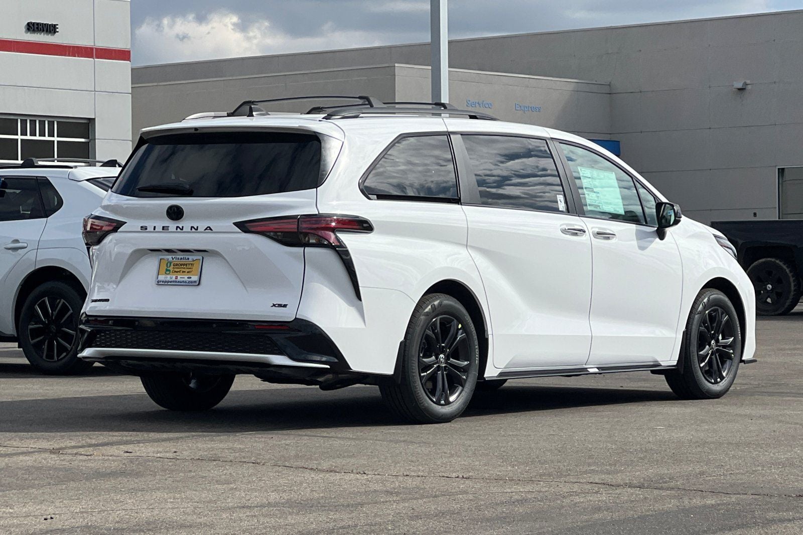 2026 Toyota Sienna XSE 7 Passenger