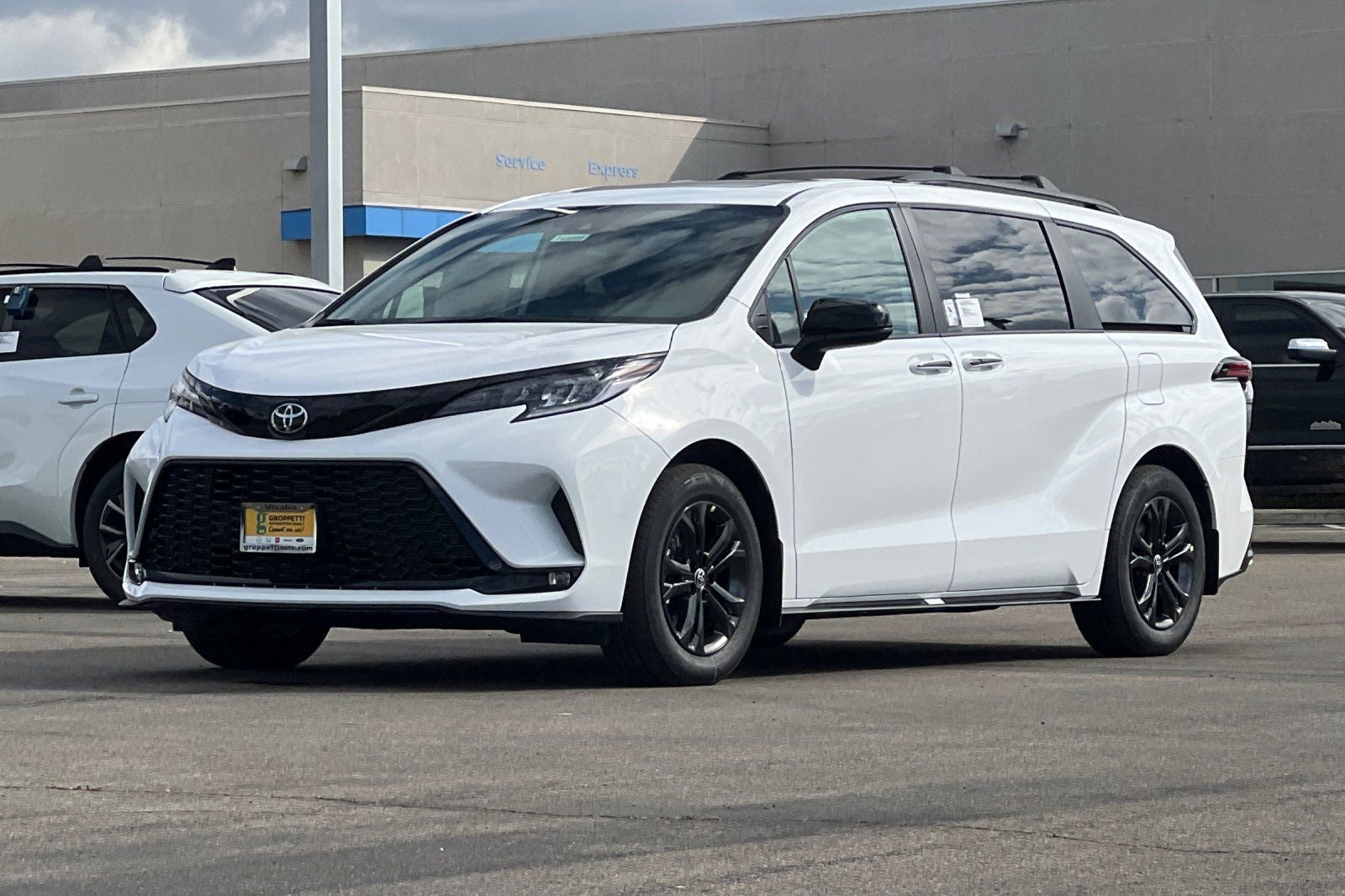 2026 Toyota Sienna XSE 7 Passenger