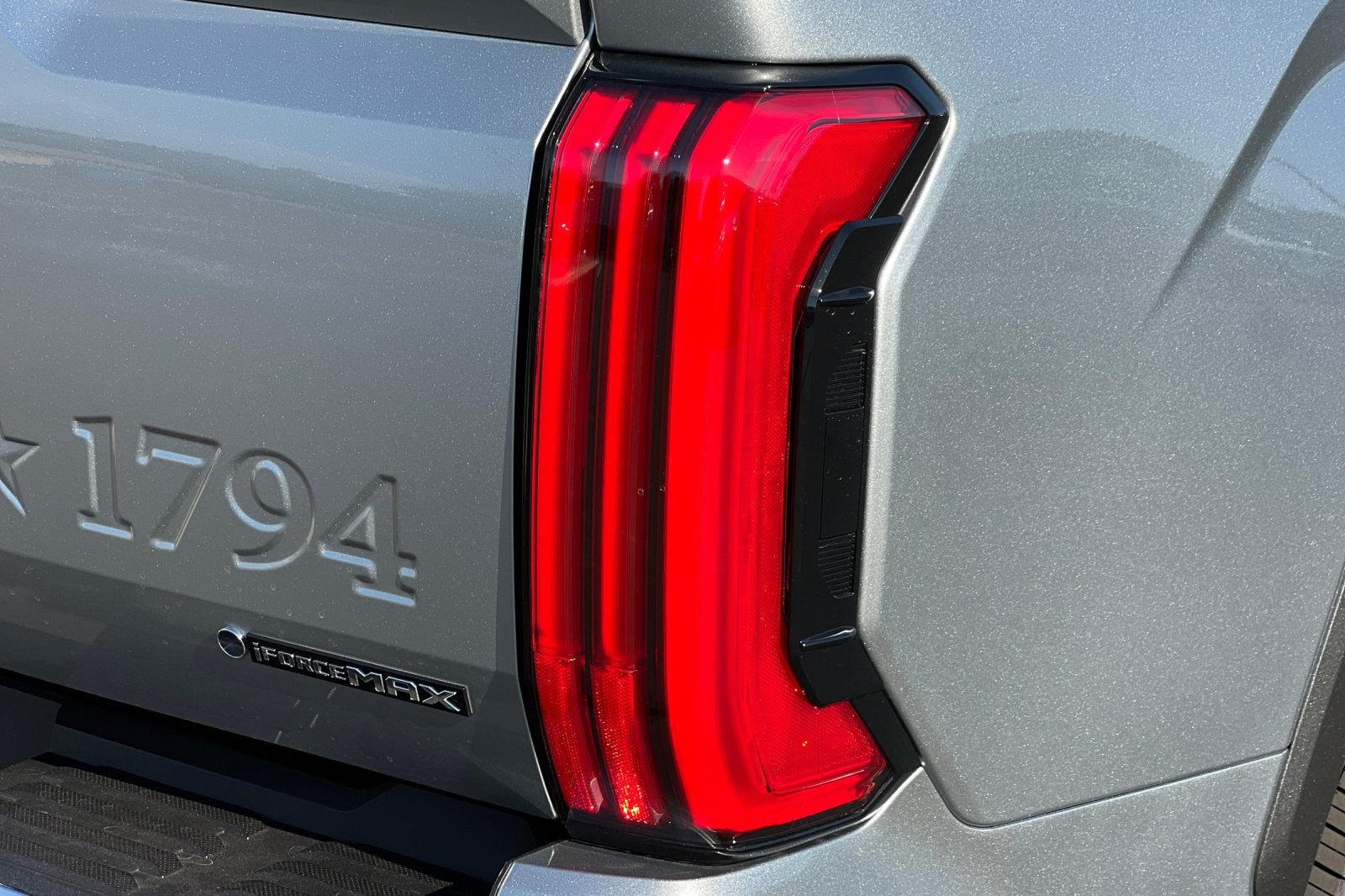 2026 Toyota Tundra i-FORCE MAX 1794 Edition i-FORCE MAX
