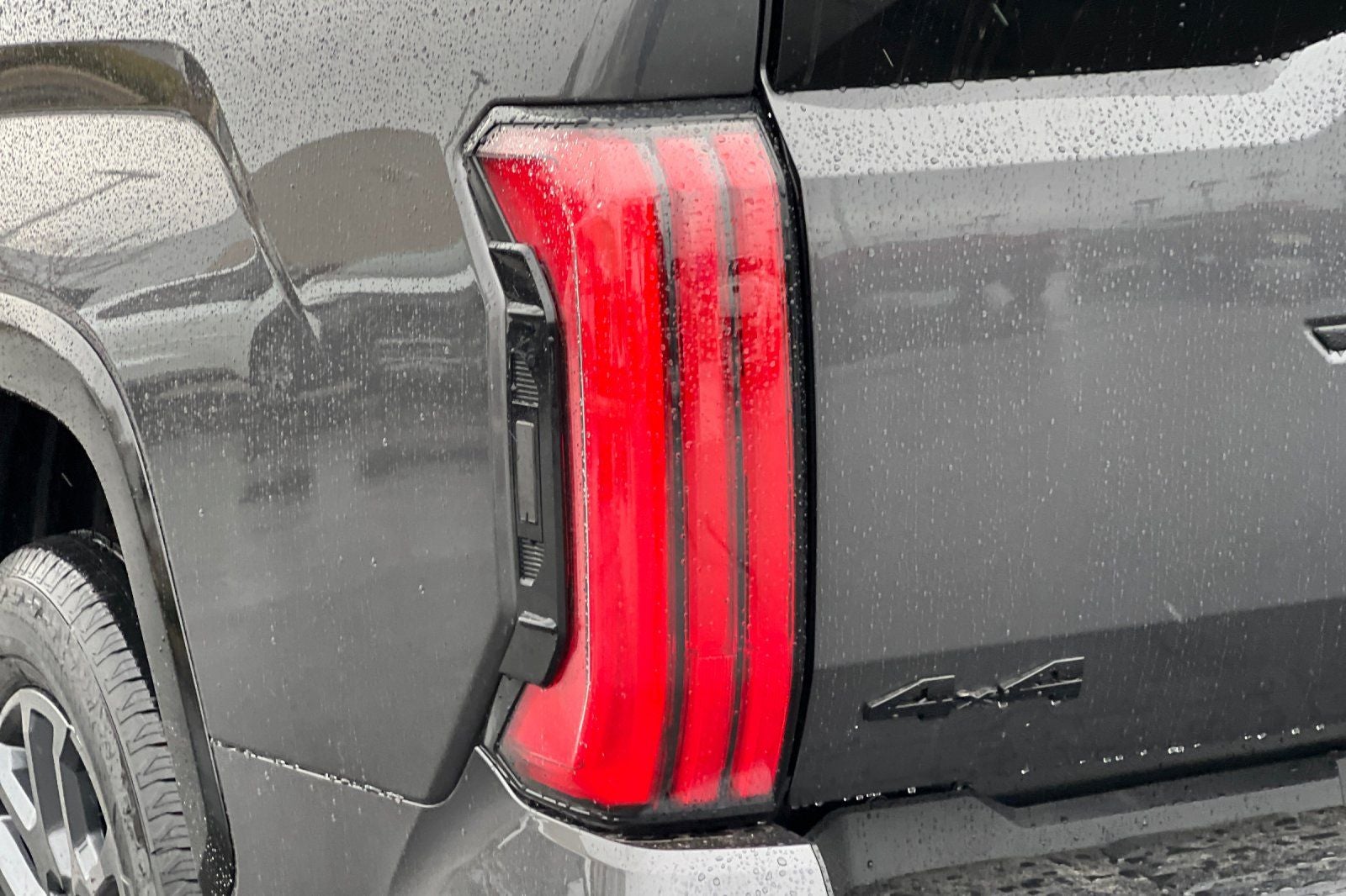 2025 Toyota Tundra i-FORCE MAX Platinum i-FORCE MAX