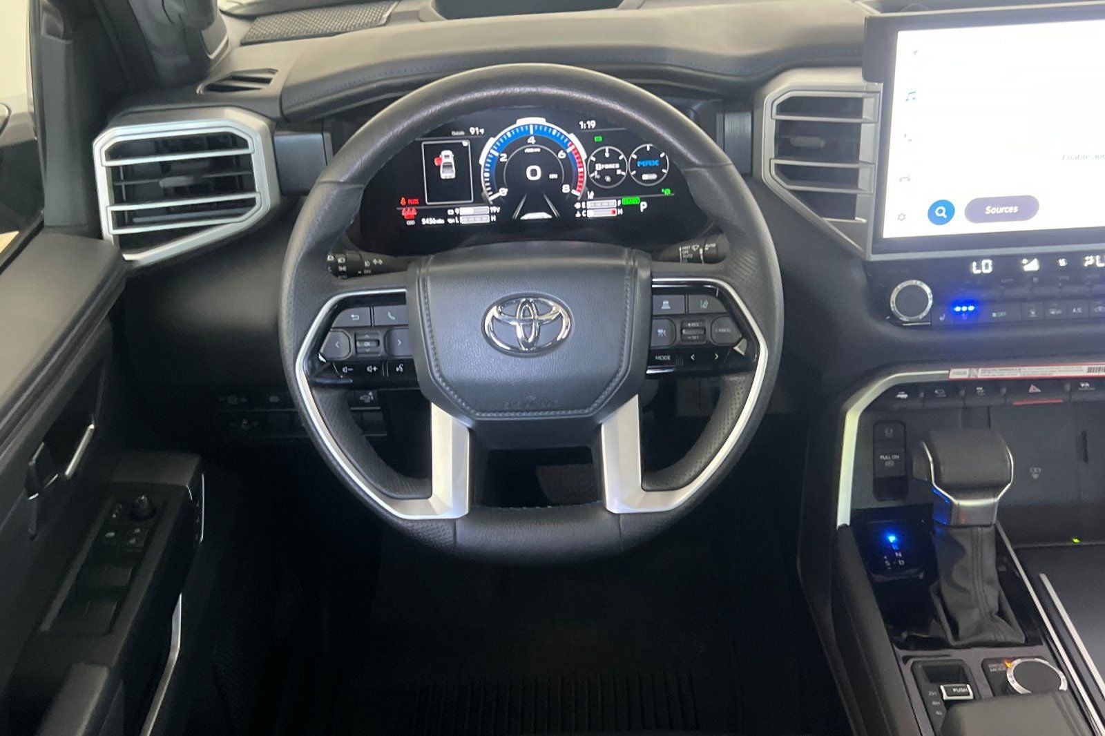 2025 Toyota Tundra i-FORCE MAX Platinum i-FORCE MAX