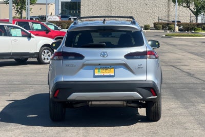 2026 Toyota Corolla Cross LE