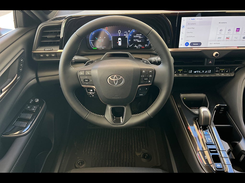 2026 Toyota Toyota Crown Signia Limited