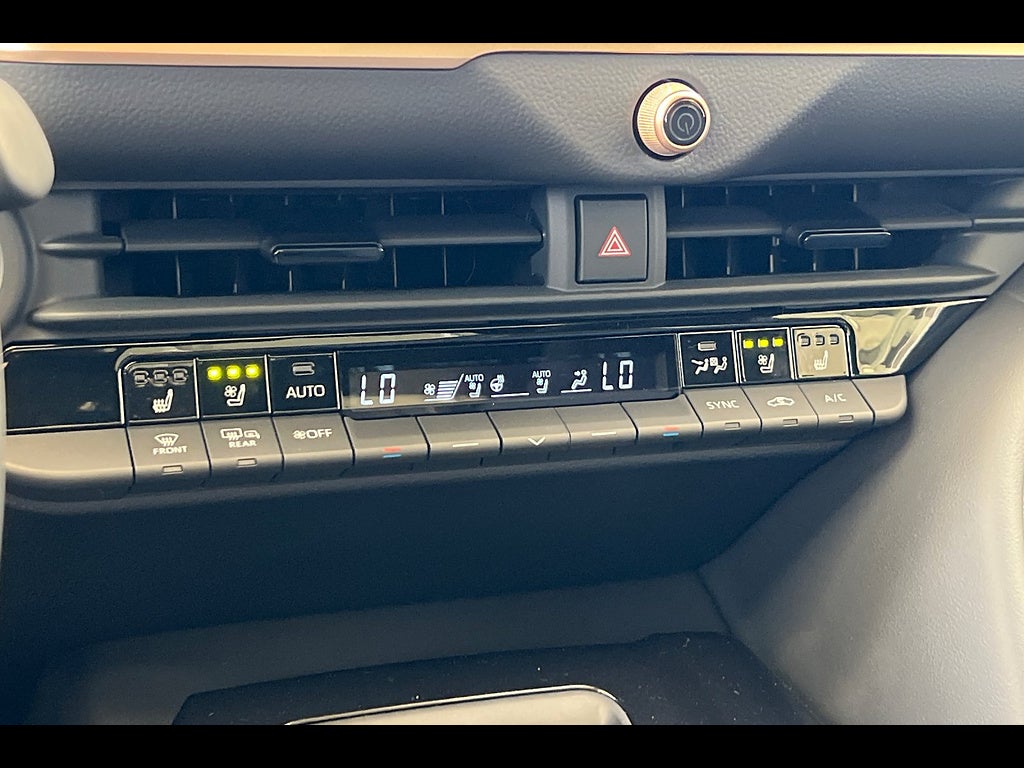 2026 Toyota Toyota Crown Signia Limited