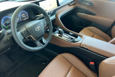2026 Toyota Crown Signia XLE