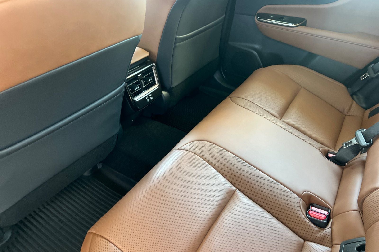 2026 Toyota Crown Signia XLE