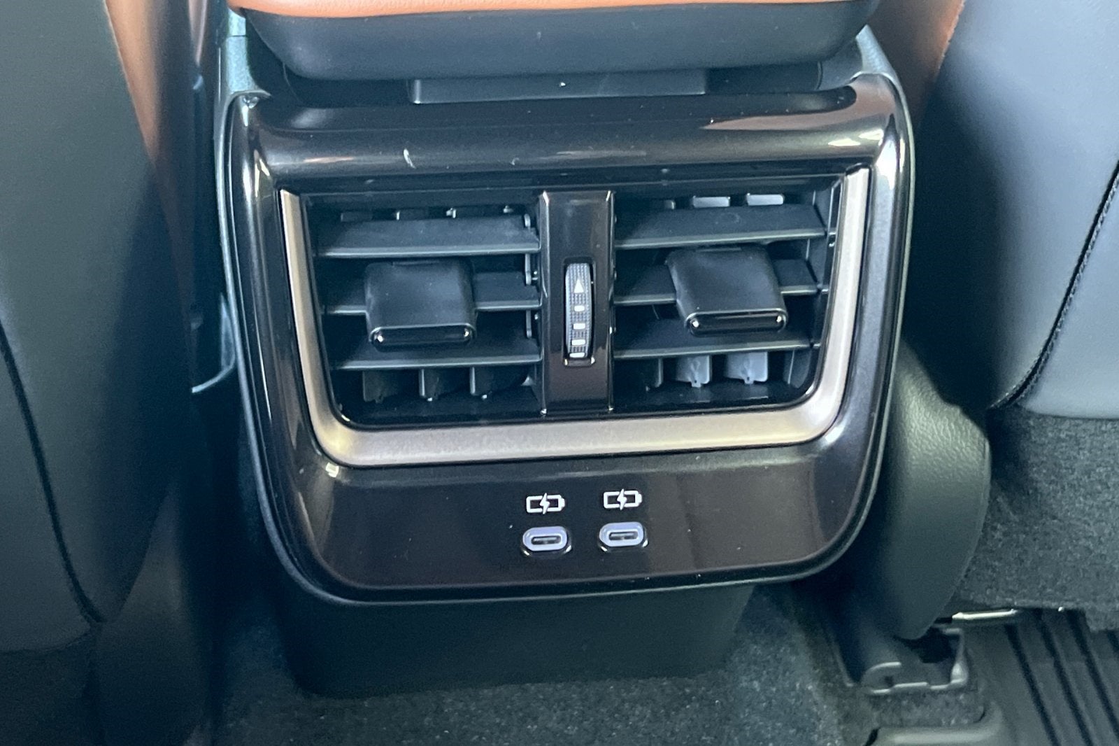 2026 Toyota Toyota Crown Signia XLE