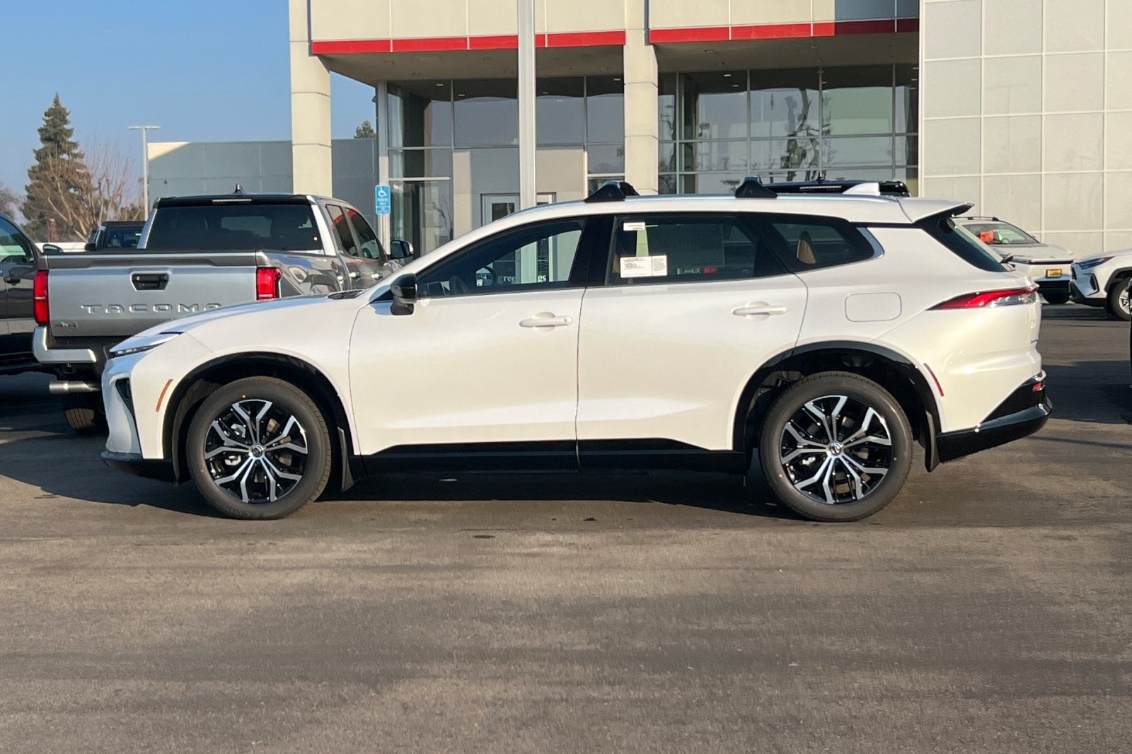 2026 Toyota Toyota Crown Signia XLE