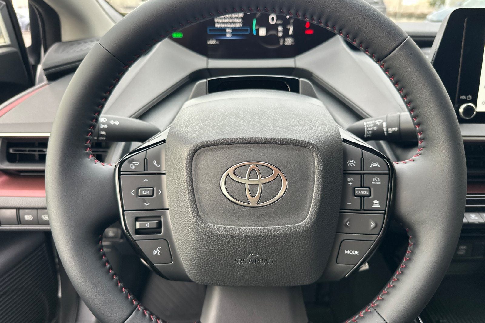 2026 Toyota Prius Plug-in Hybrid SE