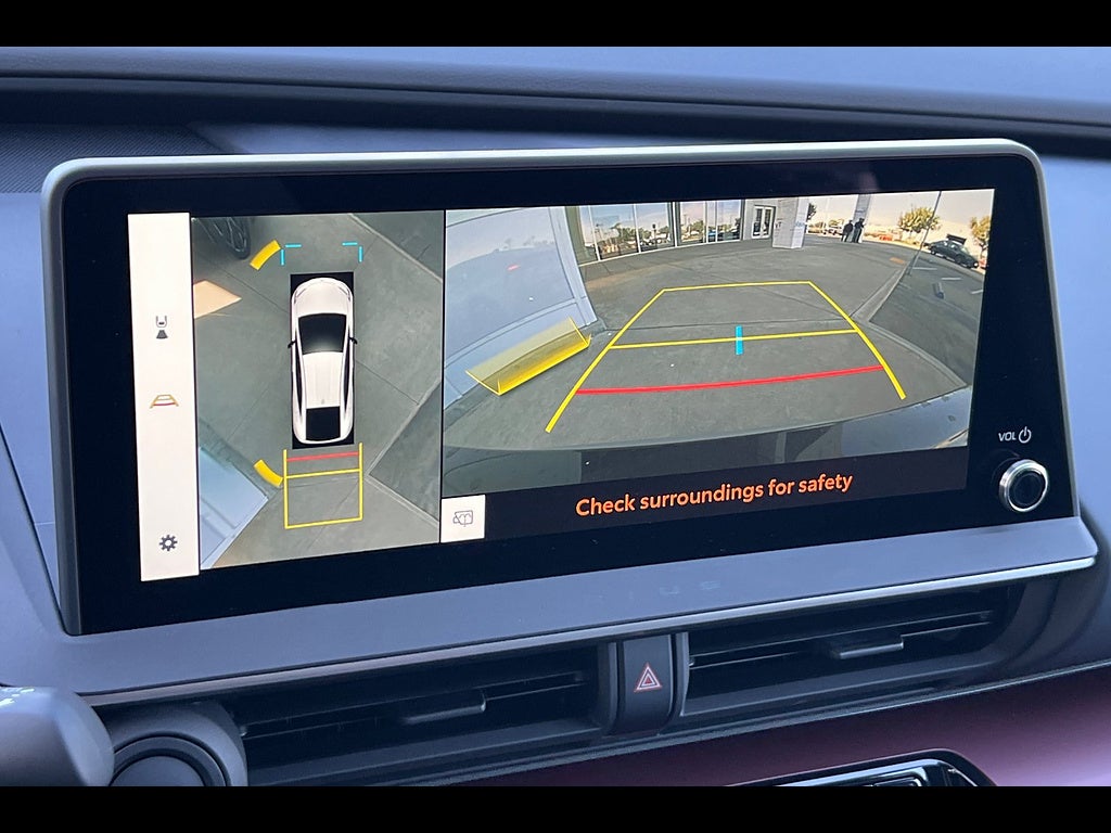 2027 Toyota Prius Plug-in Hybrid XSE Premium
