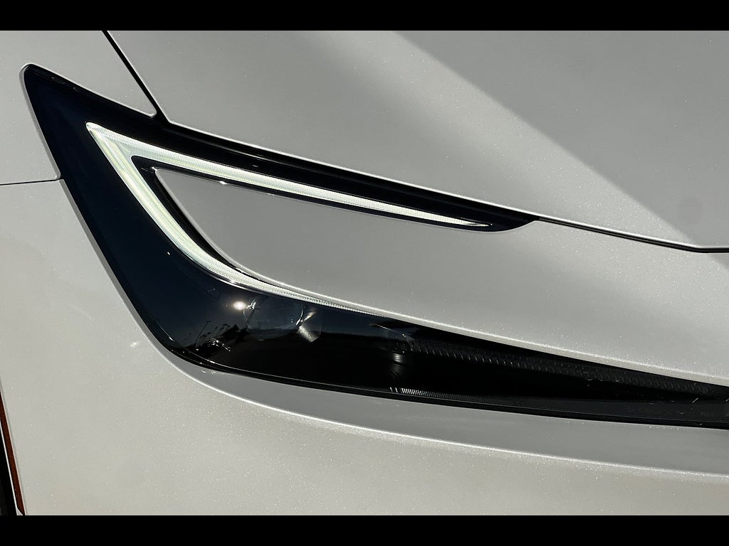 2027 Toyota Prius Plug-in Hybrid XSE Premium