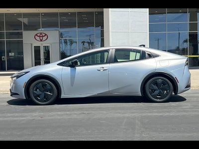 2026 Toyota Prius Plug-in Hybrid SE