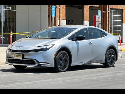 2026 Toyota Prius Plug-in Hybrid SE