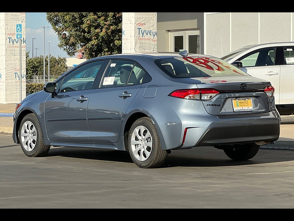 2027 Toyota Corolla LE