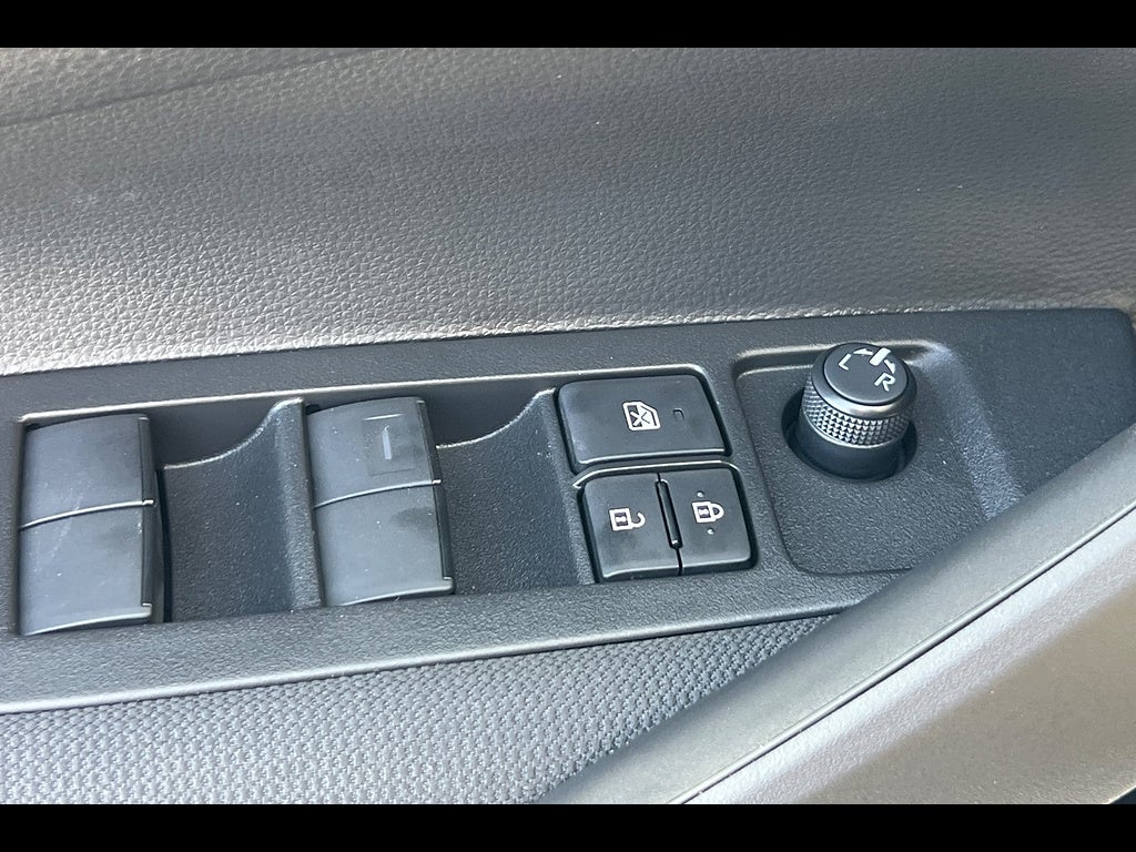 2027 Toyota Corolla Hybrid SE