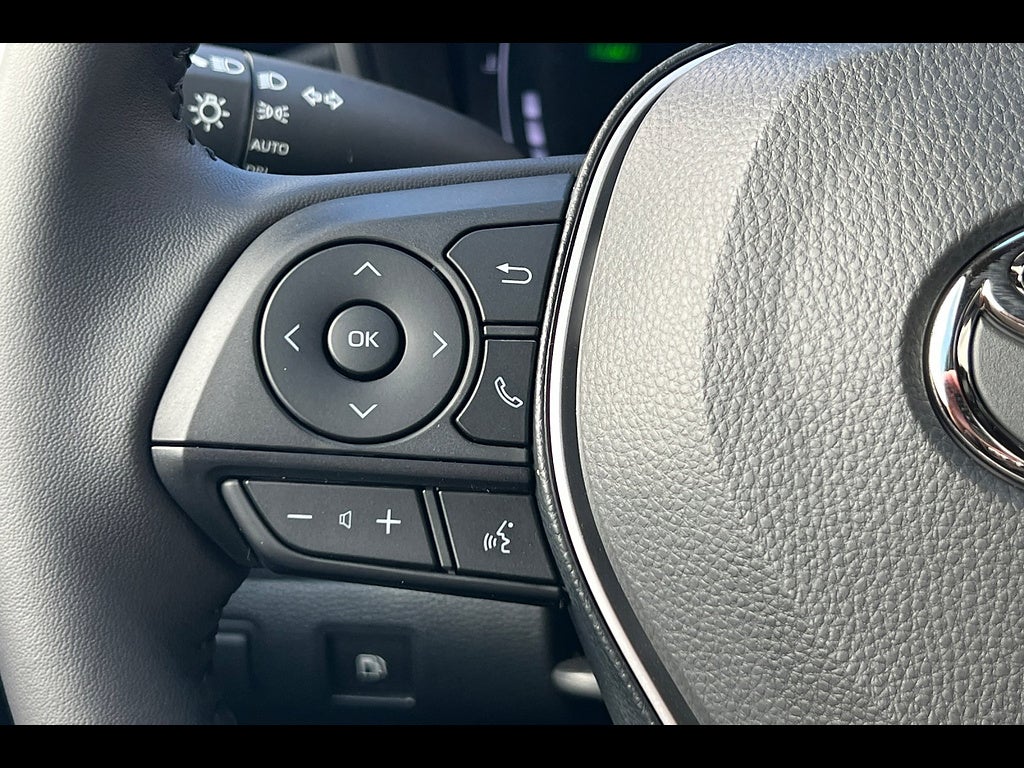 2027 Toyota Corolla Hybrid SE