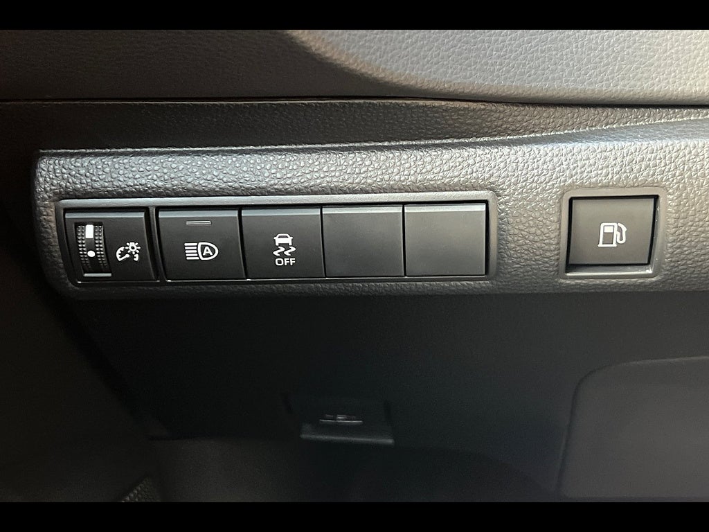 2027 Toyota Corolla Hybrid SE