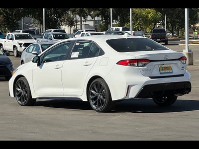 2027 Toyota Corolla Hybrid SE