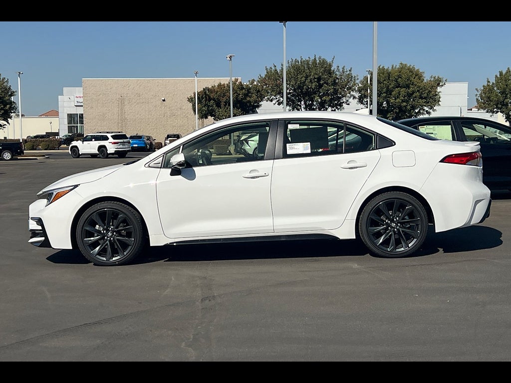 2027 Toyota Corolla Hybrid SE