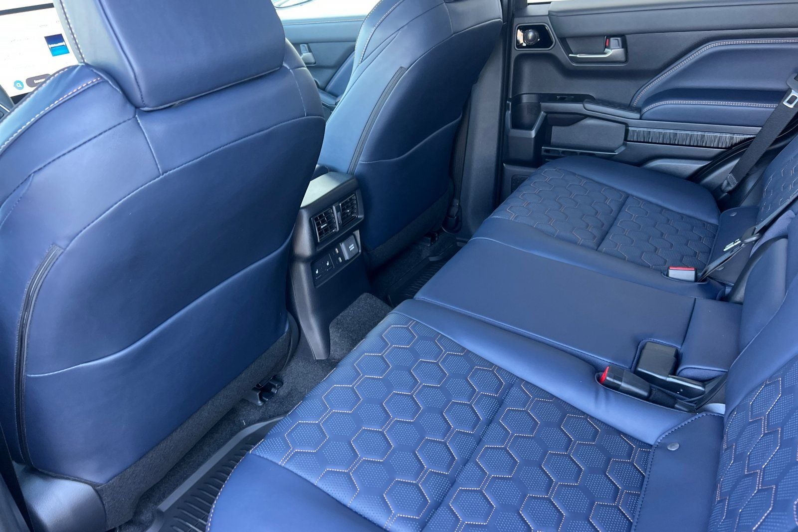 2026 Toyota 4Runner i-FORCE MAX Platinum