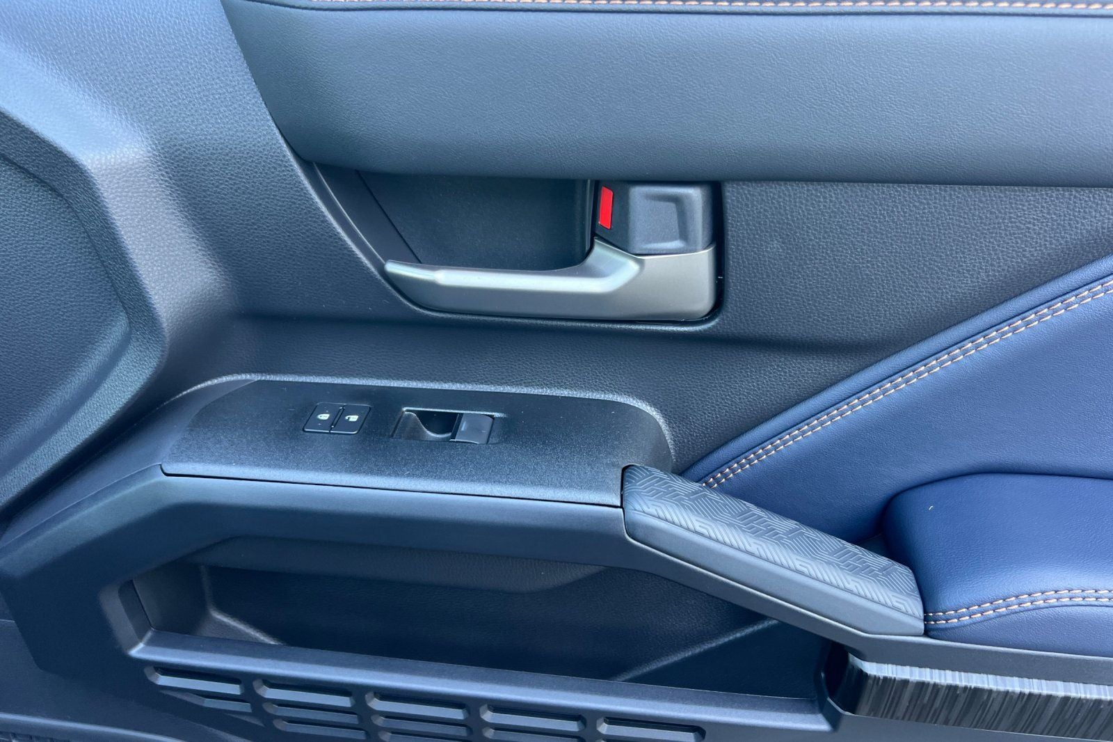 2026 Toyota 4Runner i-FORCE MAX Platinum