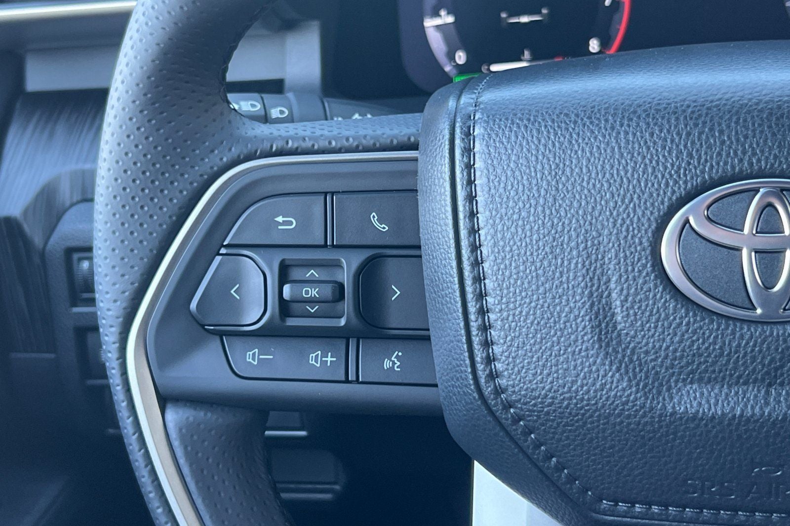 2026 Toyota 4Runner i-FORCE MAX Platinum