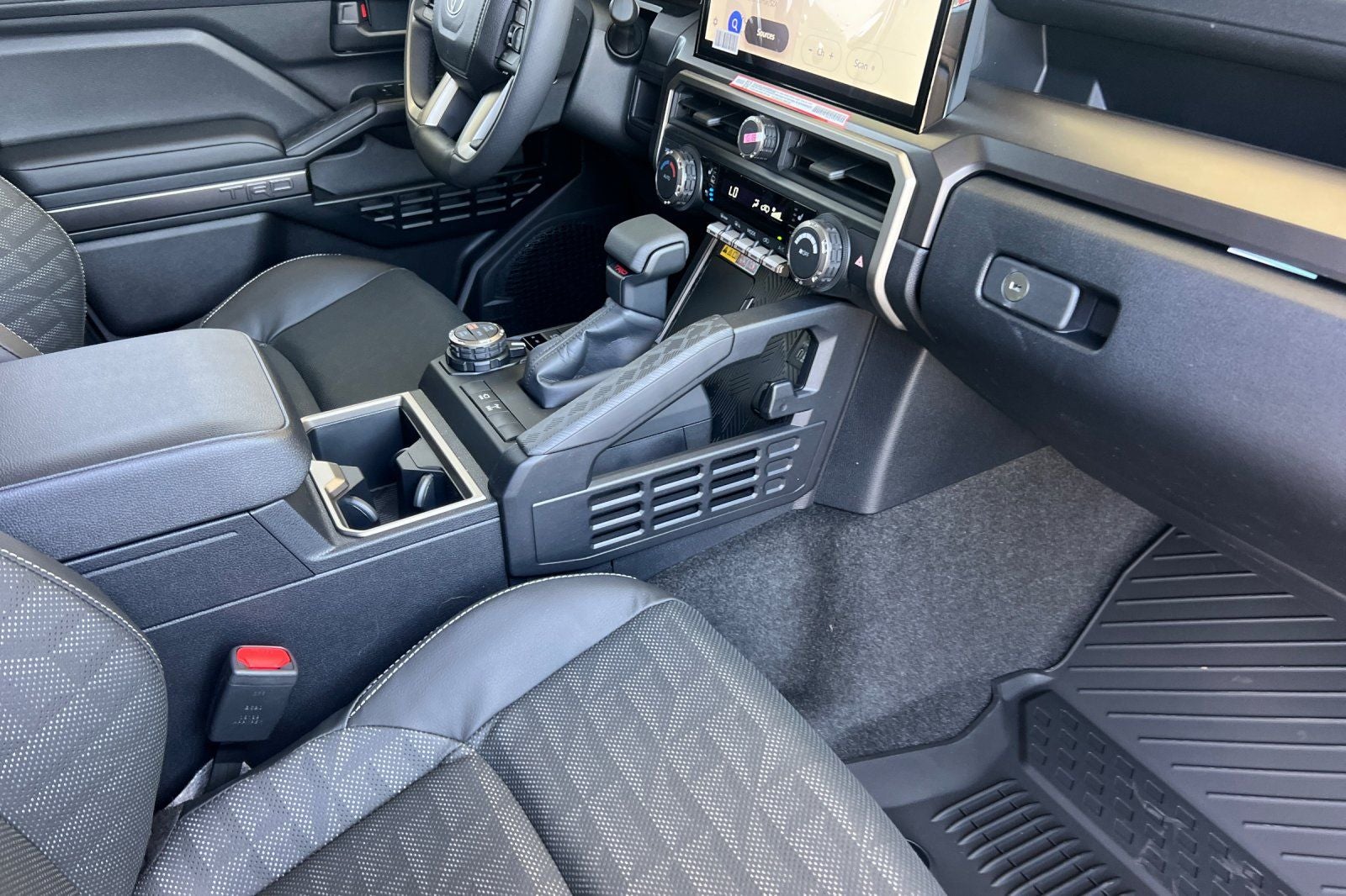 2026 Toyota 4Runner i-FORCE MAX TRD Off-Road Premium i-FORCE MAX