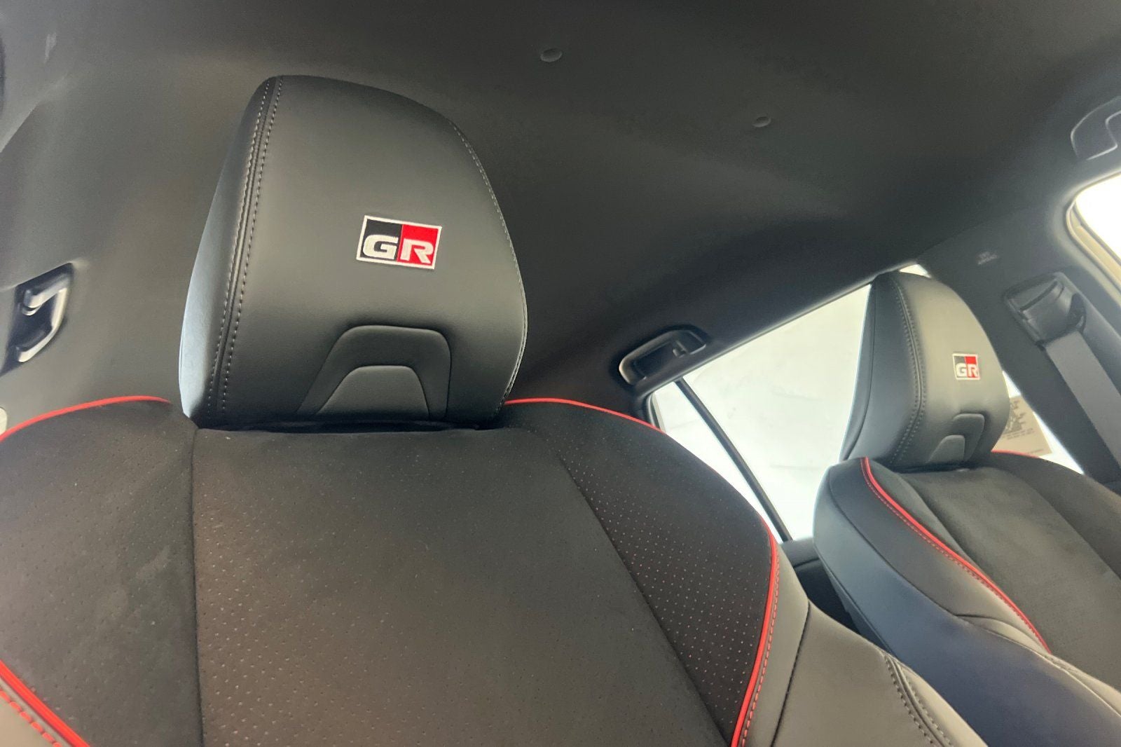 2026 Toyota RAV4 Plug-In Hybrid Base