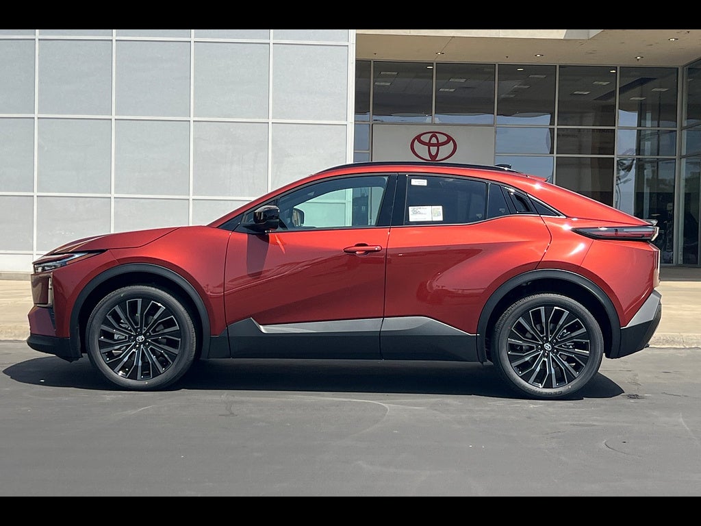 2026 Toyota C-HR XSE