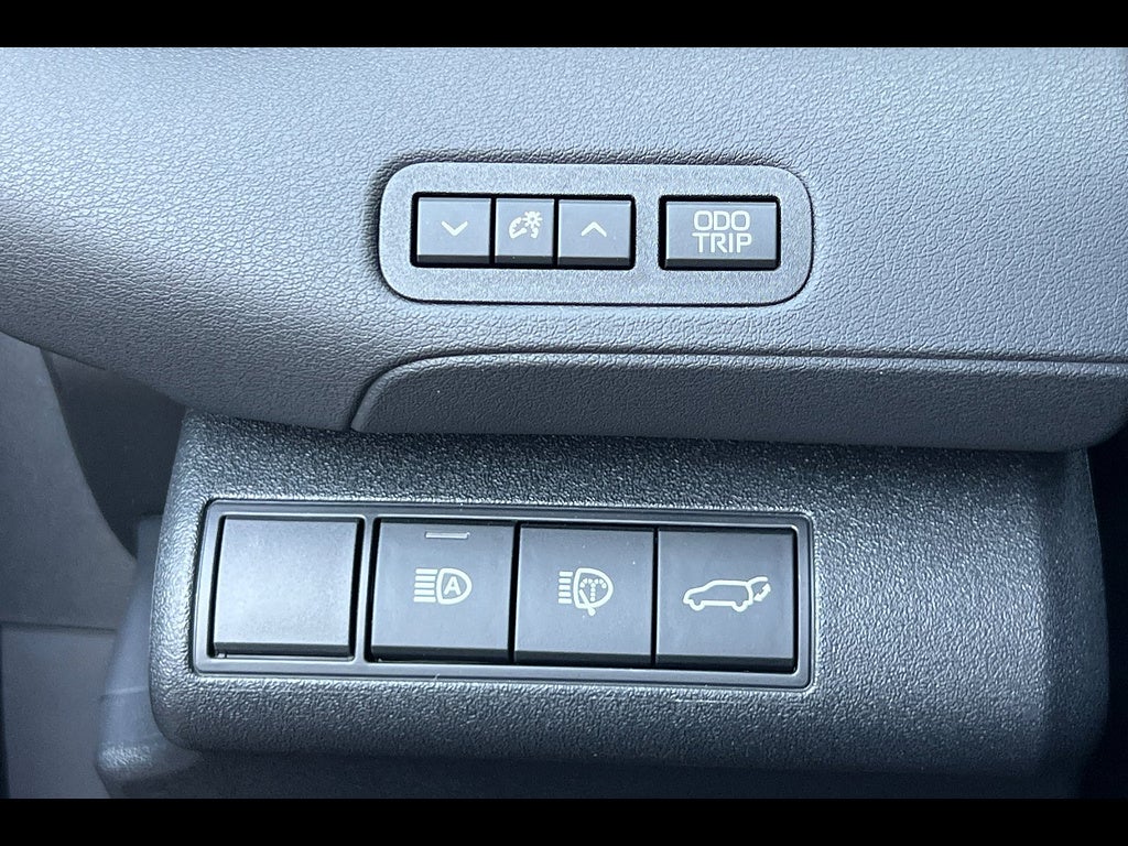 2027 Toyota bZ XLE