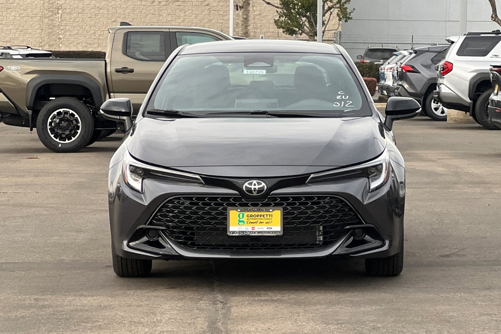 2026 Toyota Corolla Hatchback SE