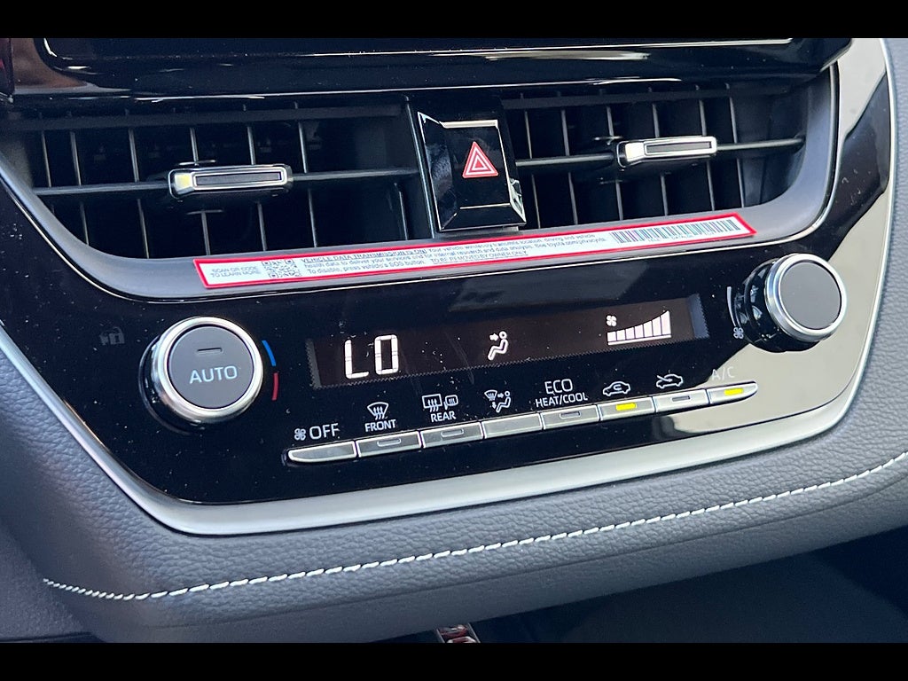 2026 Toyota Corolla Hatchback SE